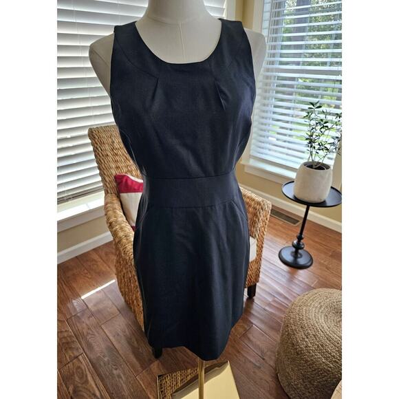 J. Crew Black Wool Sheath Dress, Size 2P Lined Black Career Party/Cocktail - Picture 1 of 12